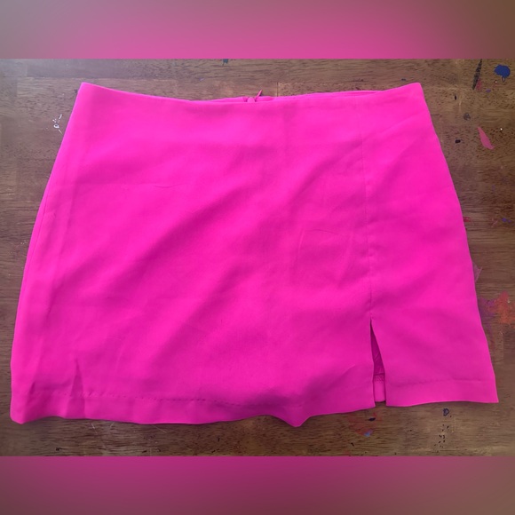 Steve Madden Pink Skort with Slit - Picture 3 of 6